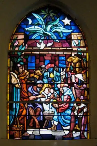 Le magnifique vitrail de la nativité